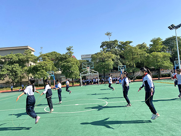 跳绳比赛